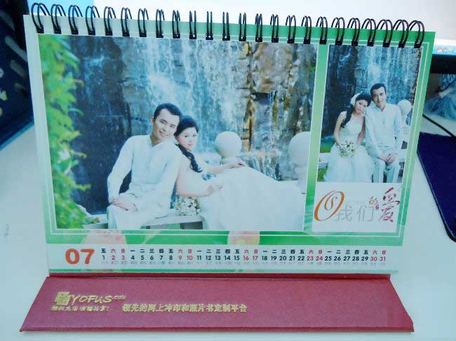 個(gè)性臺(tái)歷雙面印刷美觀(guān)又實(shí)用