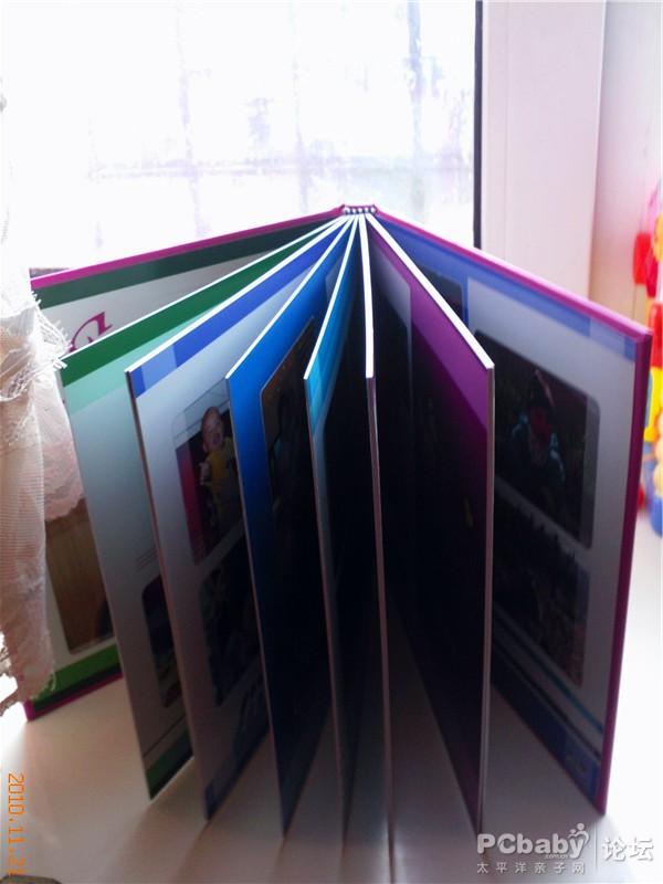 照片書的立體圖，看到內頁的厚度沒有，這可是一頁啊